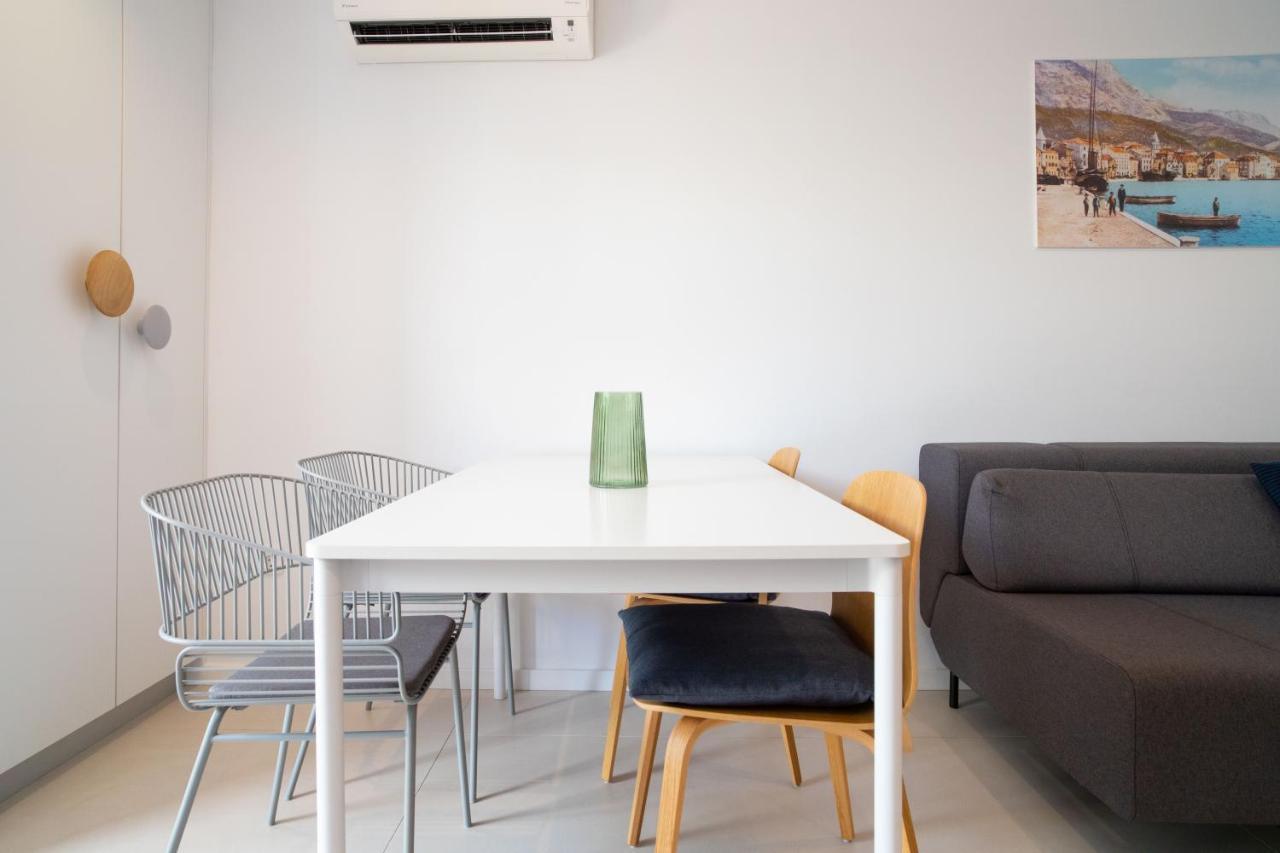 Makarska City Center Apartments ภายนอก รูปภาพ