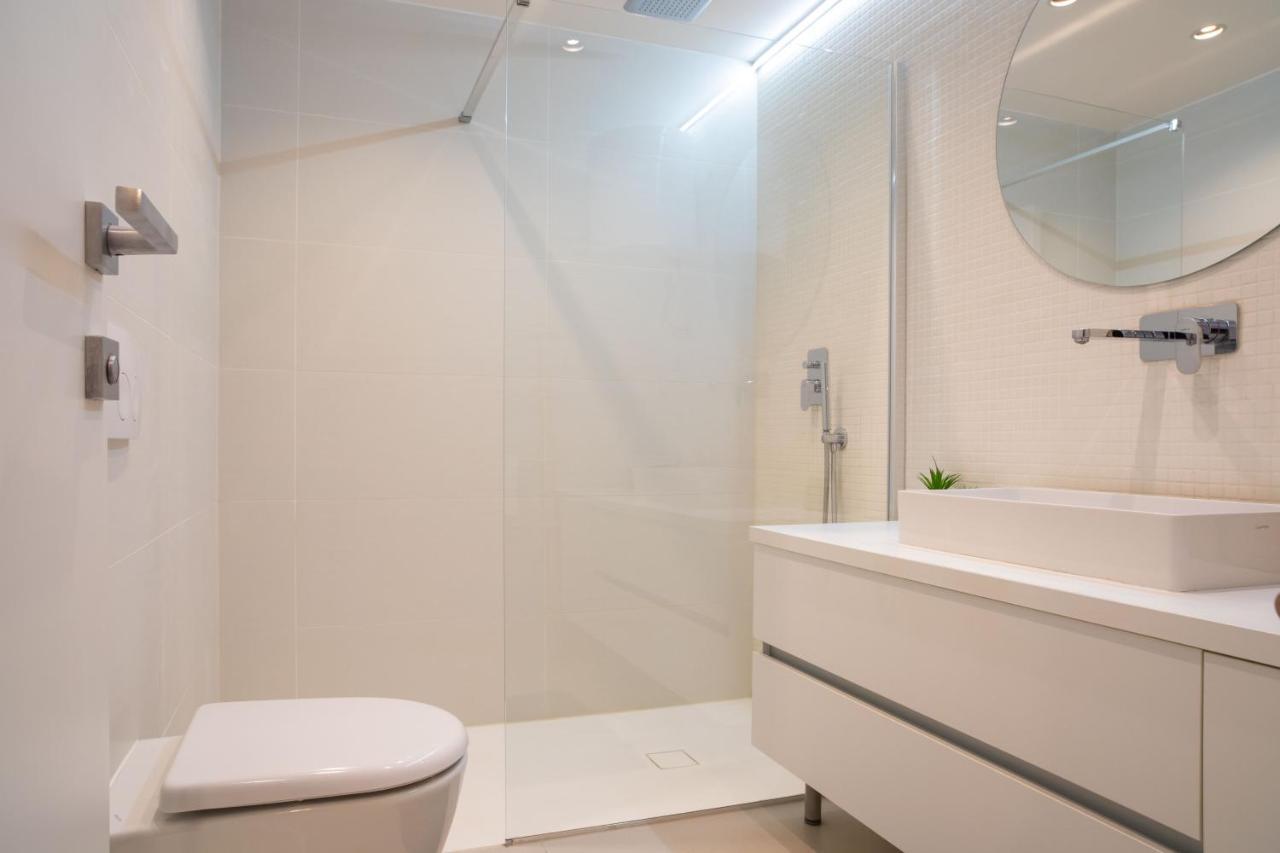 Makarska City Center Apartments ภายนอก รูปภาพ
