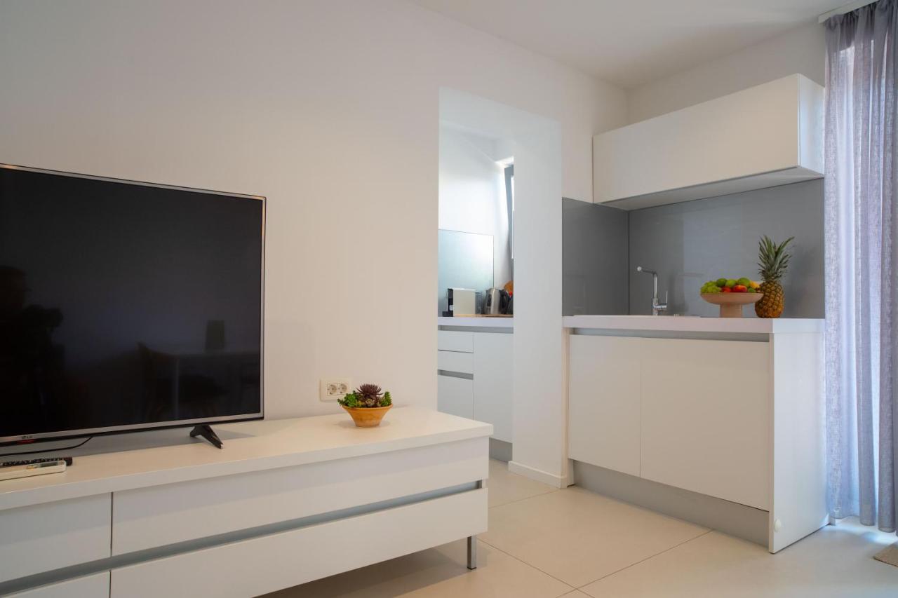 Makarska City Center Apartments ภายนอก รูปภาพ